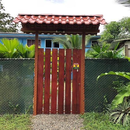 Hotel One Love Puerto Viejo Puerto Viejo de Talamanca Esterno foto
