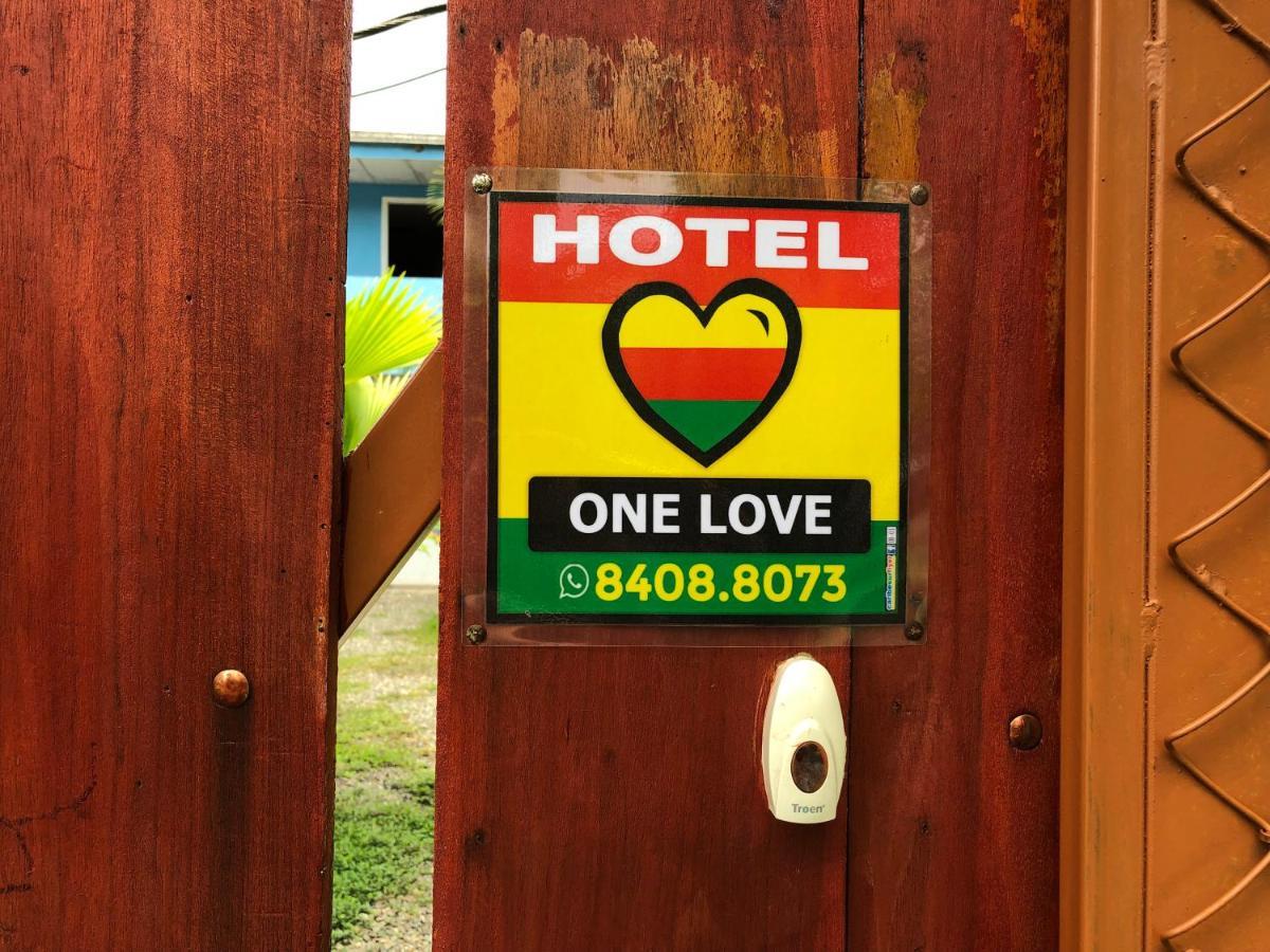 Hotel One Love Puerto Viejo Puerto Viejo de Talamanca Esterno foto